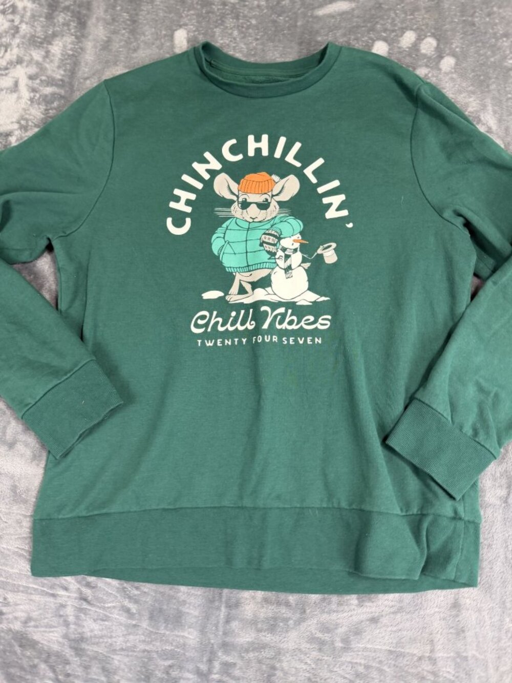 Old Navy Mens Green Chinchillin Chill Vibes Graphic Sweatshirt XL